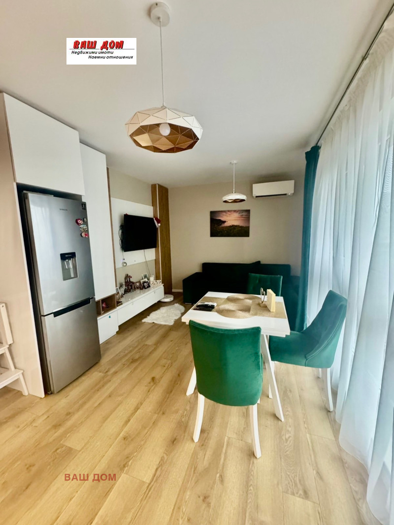 Издаје се  2 спаваће собе Варна , Левски 1 , 90 м2 | 67602958 - слика [2]