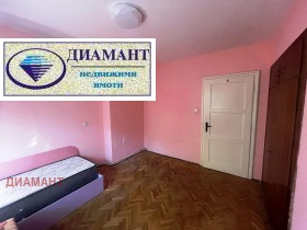 ���� ��� ���� 3-����� | Imot.bg � ����� ������ 6