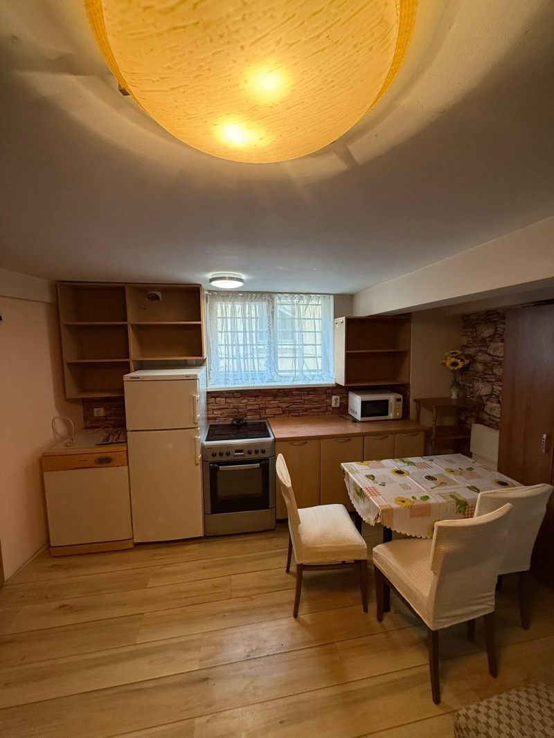 Para alugar  Estúdio Sofia , Centar , 45 m² | 87110469