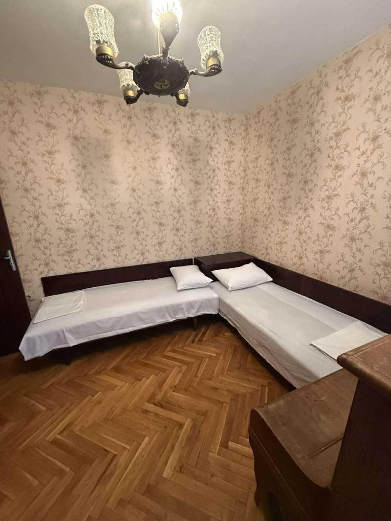 Дава под наем 3-СТАЕН, гр. Варна, Конфуто, снимка 4 - Апартаменти - 53188503