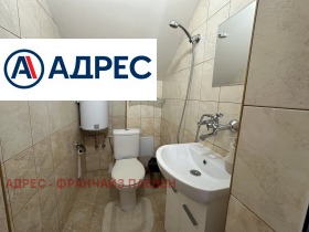 Όροφος σπιτιού Ηδεαλεν τσενταρ, Πλεβεν 7