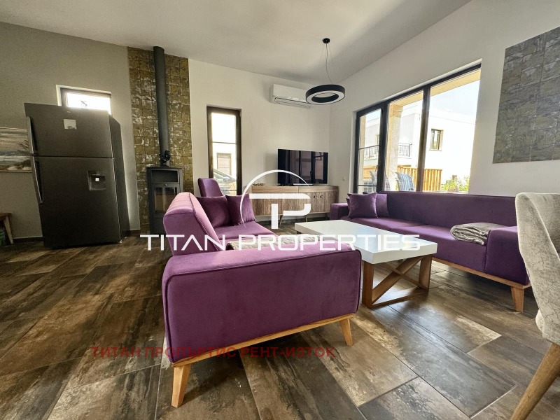 Do wynajęcia  Dom Burgas , Sarafowo , 140 mkw | 85623042 - obraz [2]