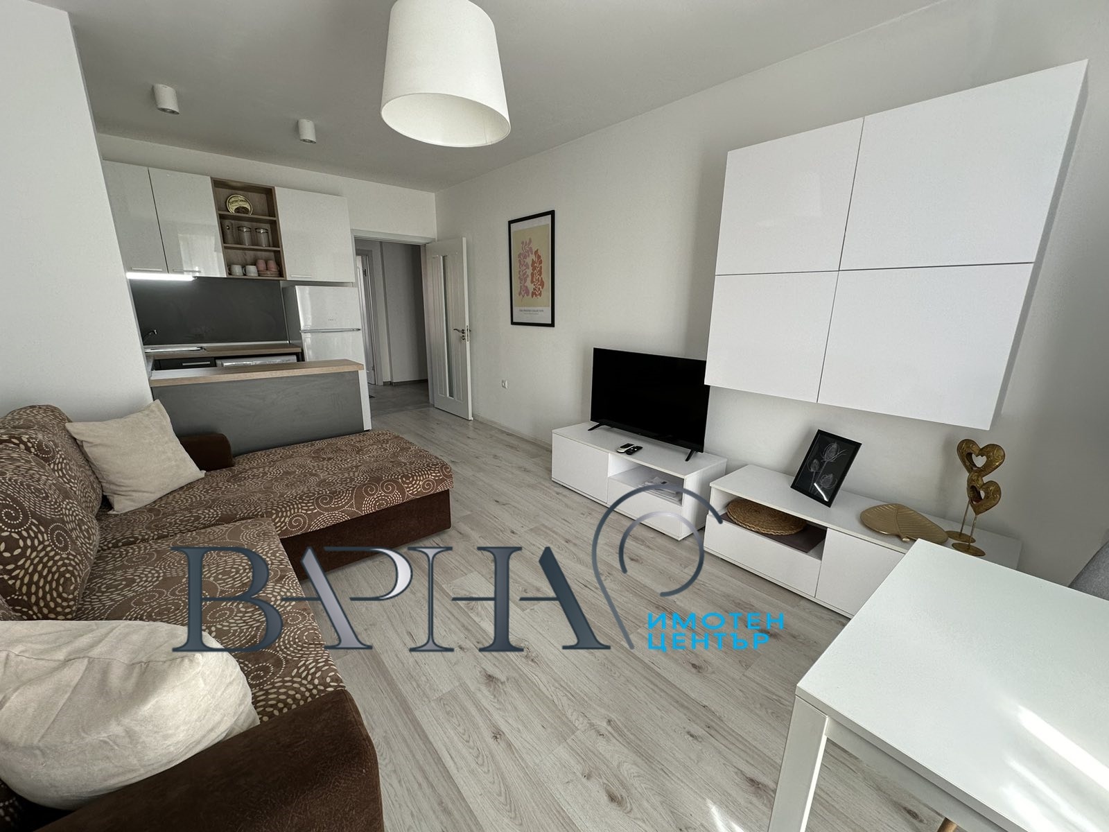 Дава под наем 2-СТАЕН, гр. Варна, Гранд Мол, снимка 4 - Апартаменти - 53613230