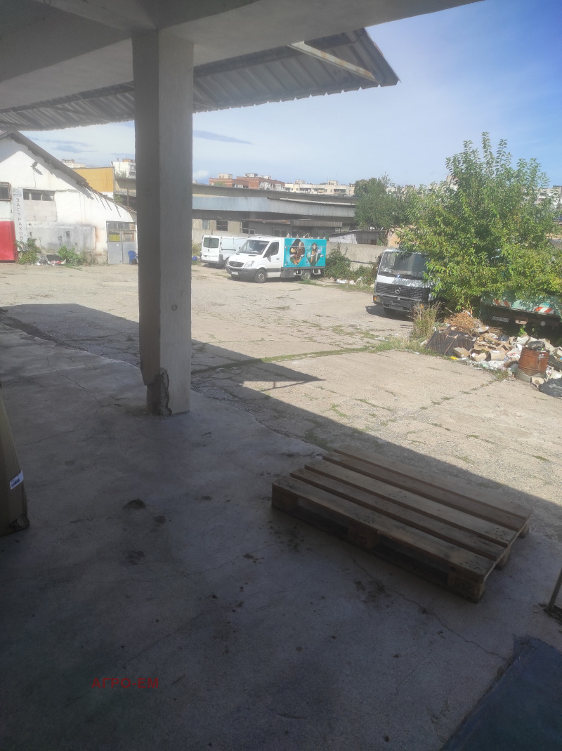 A louer  Stockage Vratsa , Skladova baza , 600 m² | 30760597 - image [2]