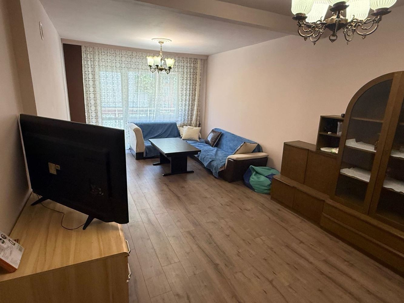 Дава под наем 4-СТАЕН, гр. София, Гео Милев, снимка 2 - Апартаменти - 55690634
