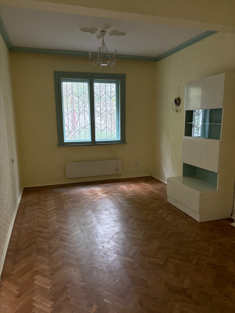 Zu vermieten  2 Schlafzimmer Sofia , Zentar , 120 qm | 17795711 - Bild [13]