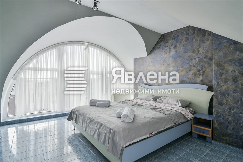 Издаје се  3+ спаваћа соба Варна , Центар , 170 м2 | 89805780 - слика [17]