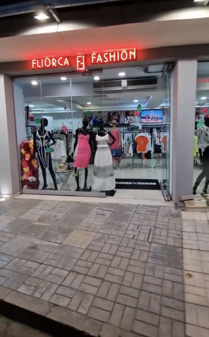 Дава под наем МАГАЗИН, гр. Несебър, област Бургас, снимка 2 - Магазини - 53444037