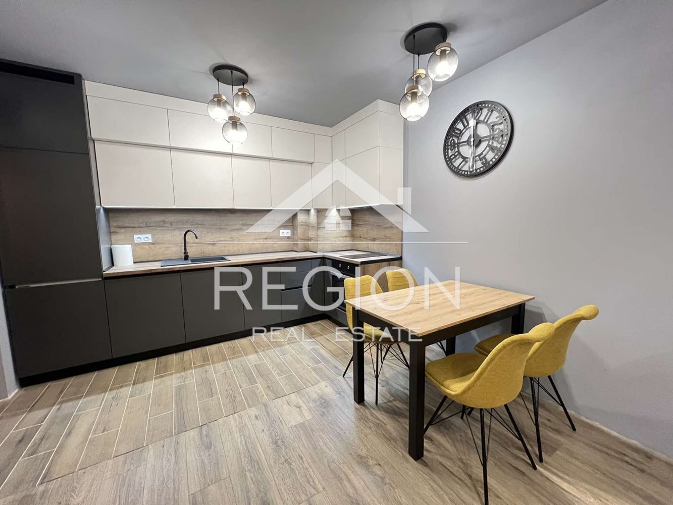 Дава под наем 2-СТАЕН, гр. Варна, Гранд Мол, снимка 2 - Апартаменти - 47000786