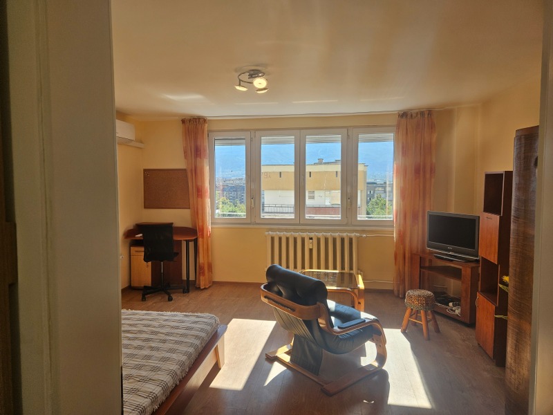 Kiadó  Stúdió Sofia , Mladost 1 , 35 négyzetméter | 43536066