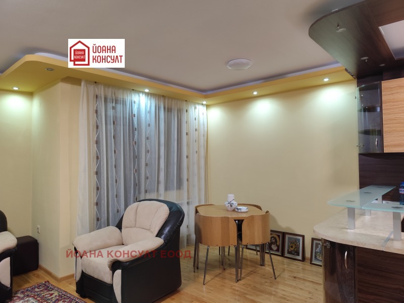 Дава под наем 3-СТАЕН, гр. Плевен, Широк център, снимка 2 - Апартаменти - 52668273