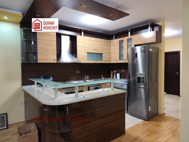 Дава под наем 3-СТАЕН, гр. Плевен, Широк център, снимка 6 - Апартаменти - 52668273