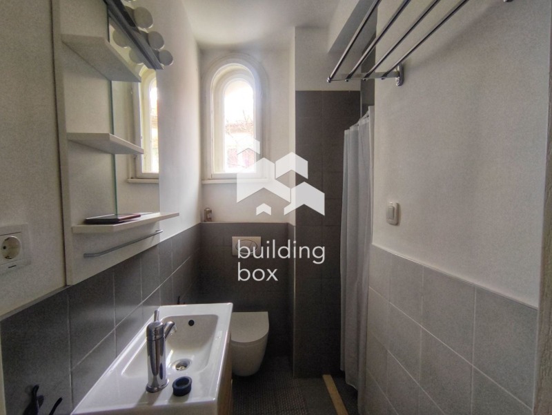 Дава под наем 3-СТАЕН, гр. София, Лозенец, снимка 8 - Апартаменти - 53138652