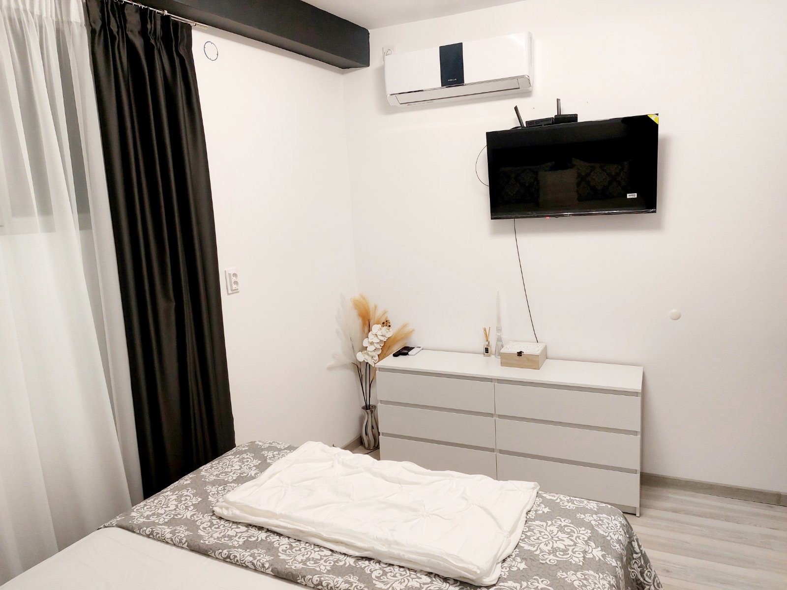 Дава под наем 3-СТАЕН, гр. Варна, м-т Евксиноград, снимка 9 - Апартаменти - 54134535