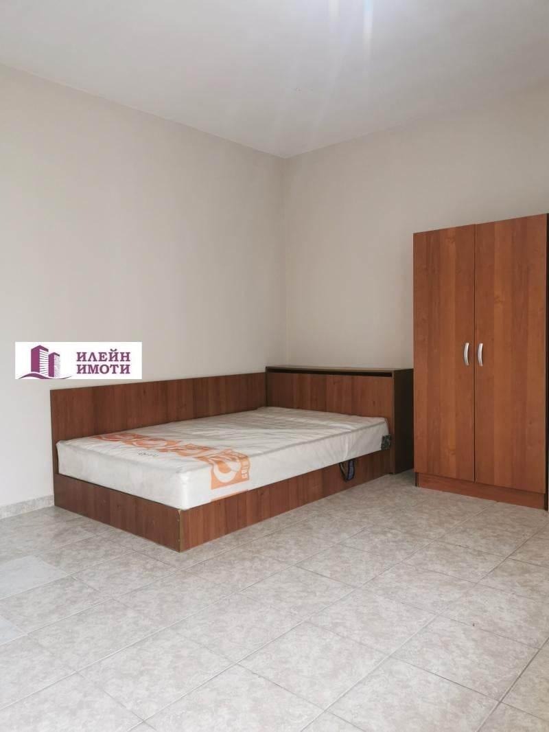 Para alugar  Estúdio Ruse , Zdravec Iztok , 55 m² | 85921711