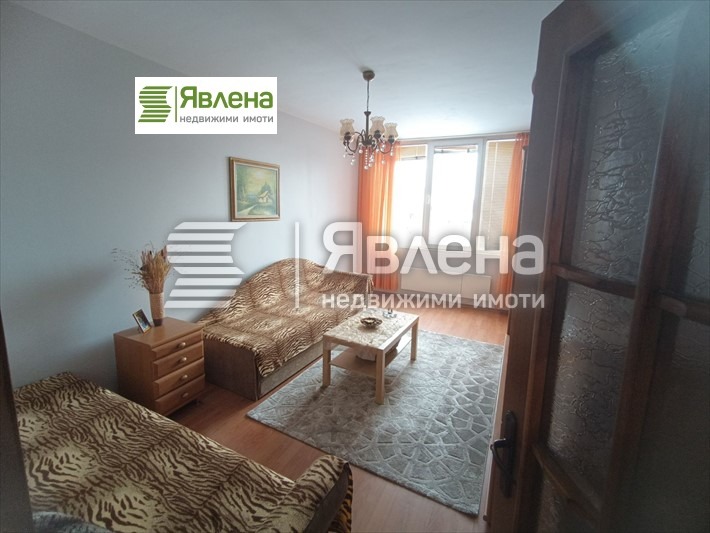 Дава под нем  2-стаен, град София, Бенковски •  447 EUR • ID 19764346 — holmes.bg - [1] 