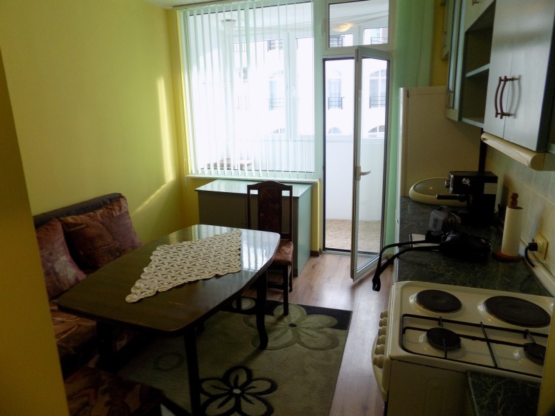 Дава под наем  2-стаен град Кърджали , Център , 47 кв.м | 30547899 - изображение [4]