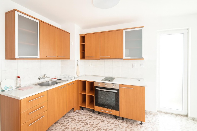 Дава под наем 3-СТАЕН, гр. Пловдив, Център, снимка 2 - Апартаменти - 52481174