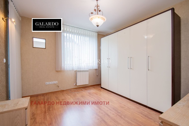 K pronájmu  3 ložnice Sofia , Simeonovo , 150 m2 | 33300308 - obraz [14]