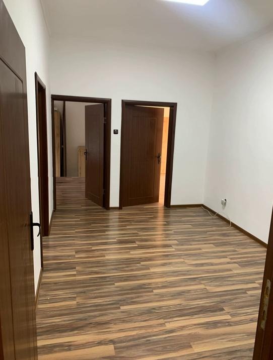 Дава под наем 4-СТАЕН, гр. София, Център, снимка 8 - Апартаменти - 56534507