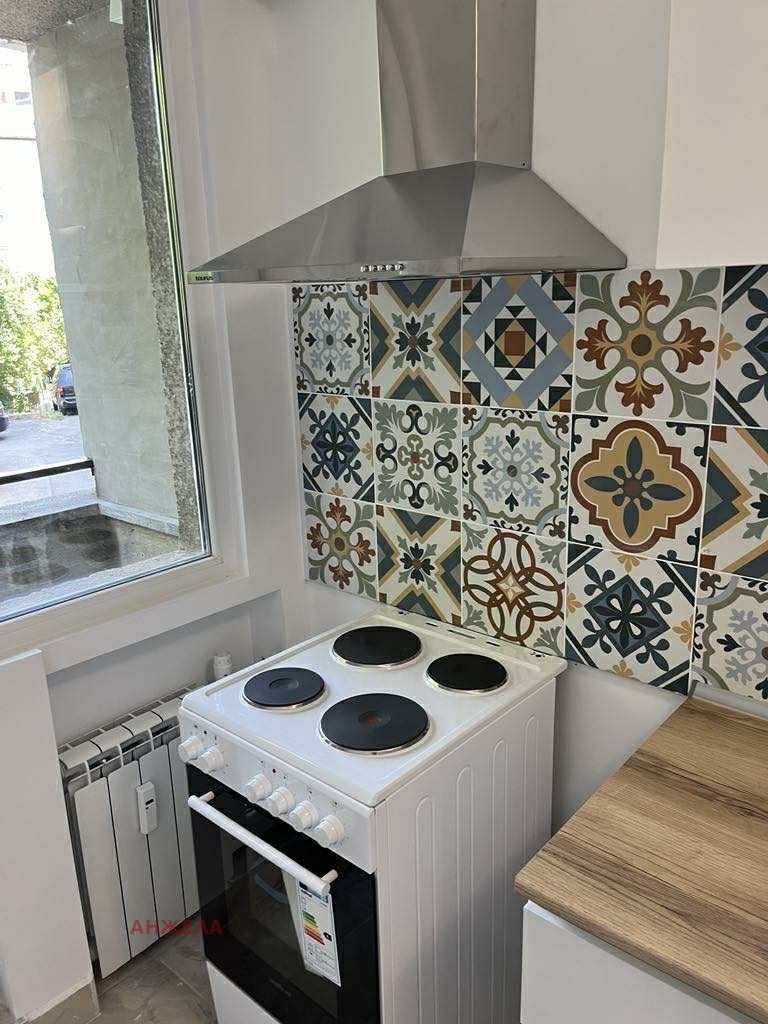 För uthyrning  1 sovrum Sofia , Reduta , 75 kvm | 26816057 - bild [2]