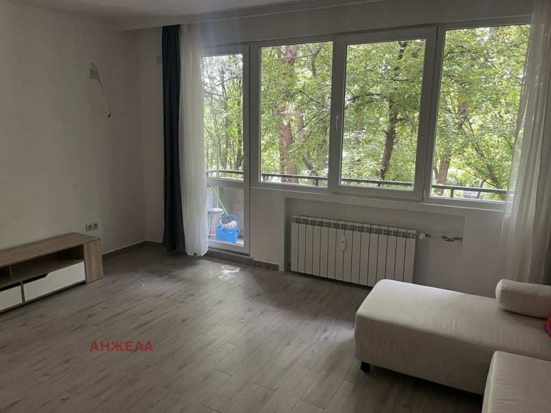 För uthyrning  1 sovrum Sofia , Reduta , 75 kvm | 26816057 - bild [4]