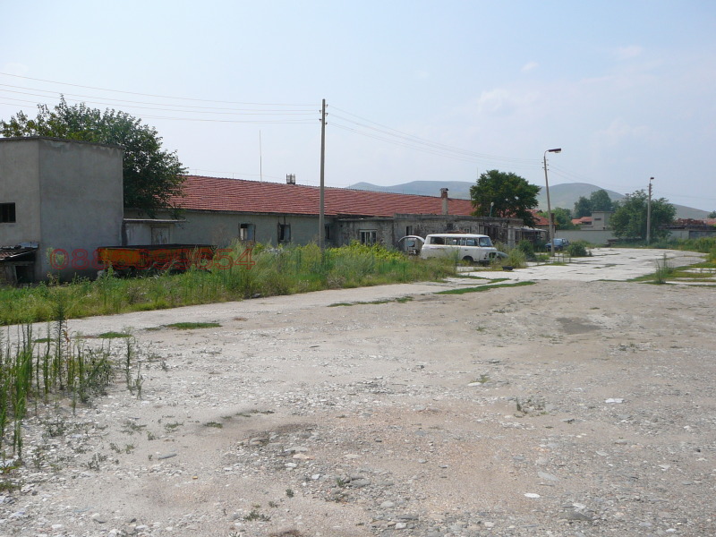 Дава под наем ПРОМ. ПОМЕЩЕНИЕ, с. Ново село, област Пловдив