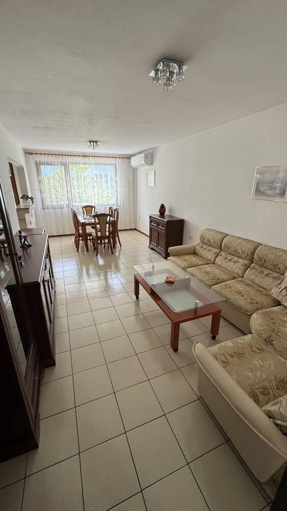 För uthyrning  3+ sovrum Burgas , Vazrajdane , 100 kvm | 98194267