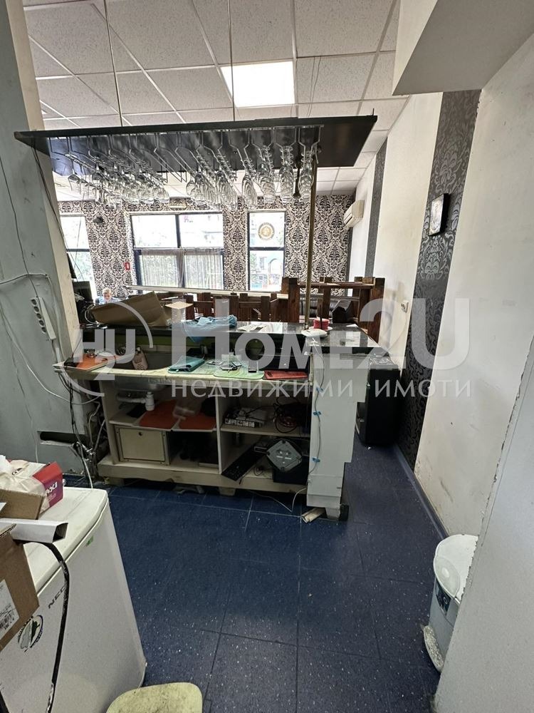 Kiadó  Bár; Kávézó Sofia , Ljulin 7 , 90 négyzetméter | 65433094 - kép [13]