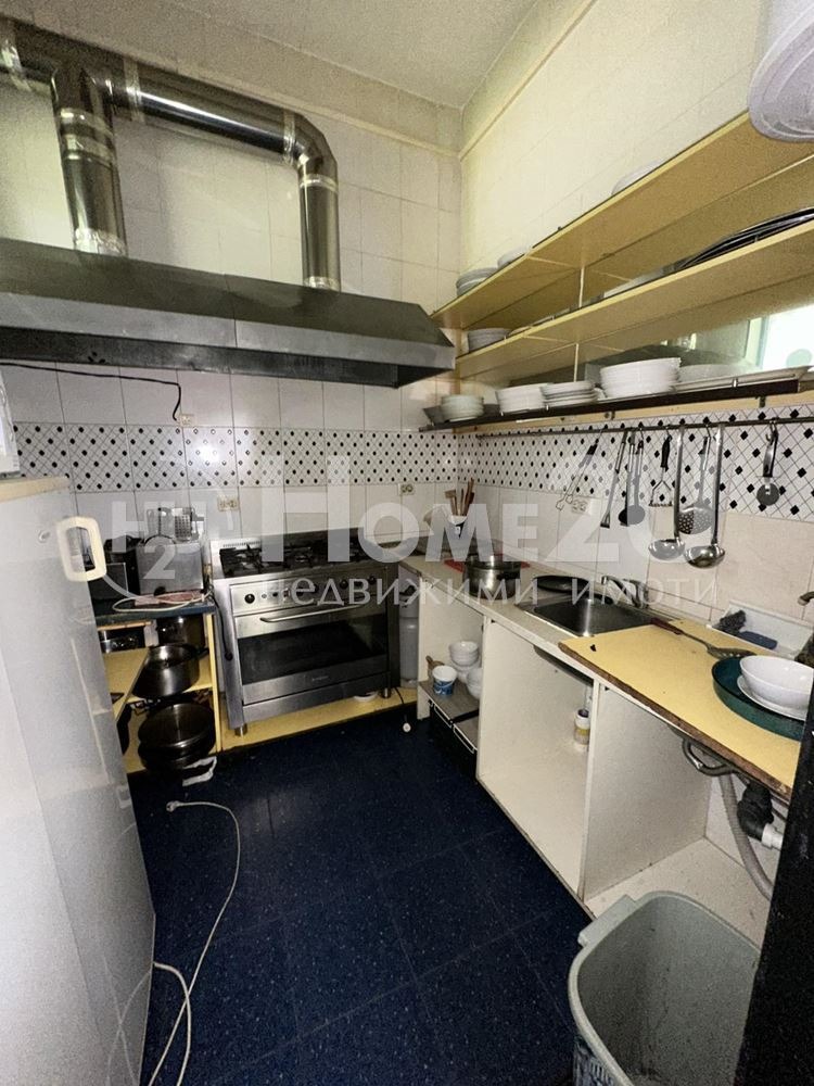 Kiadó  Bár; Kávézó Sofia , Ljulin 7 , 90 négyzetméter | 65433094 - kép [12]