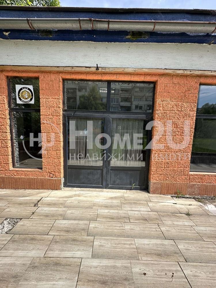 Kiadó  Bár; Kávézó Sofia , Ljulin 7 , 90 négyzetméter | 65433094