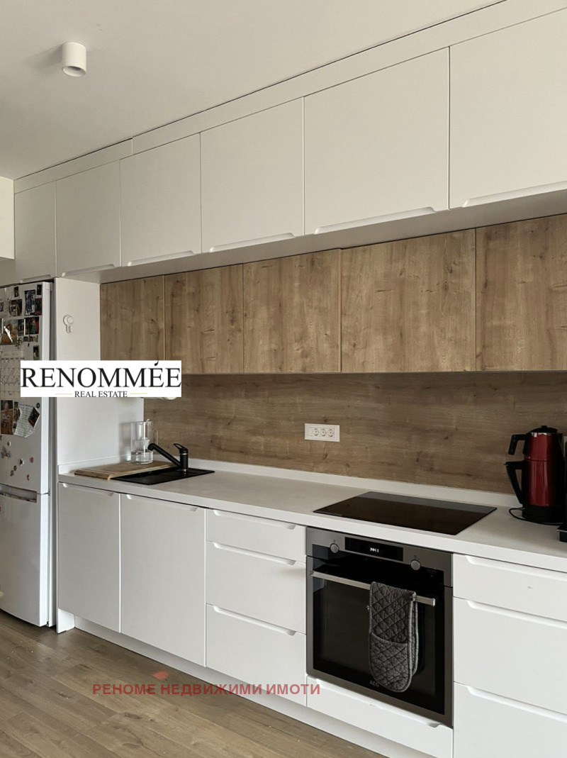 Zu vermieten  2 Schlafzimmer Sofia , Hladilnika , 124 qm | 97206200