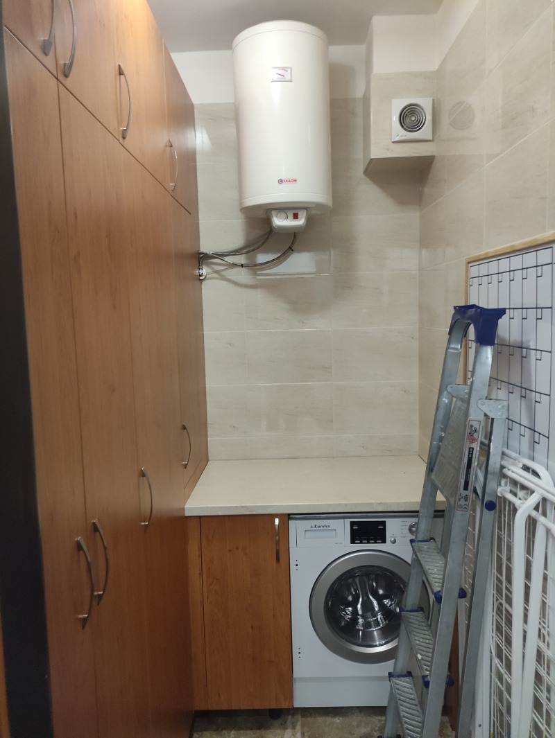 Дава под наем  4-стаен град София , Изгрев , 180 кв.м | 36708899 - изображение [16]
