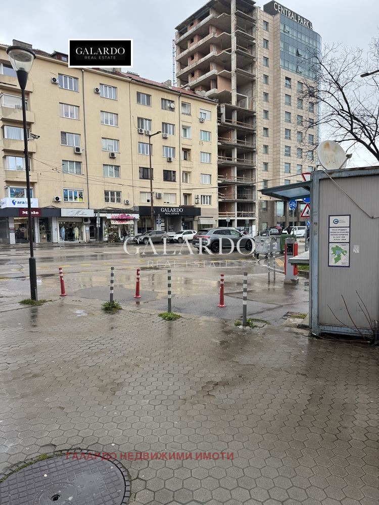 Дава под наем 2-СТАЕН, гр. София, Център, снимка 5 - Апартаменти - 54064396