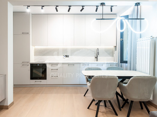 Дава под наем 2-СТАЕН, гр. София, Център