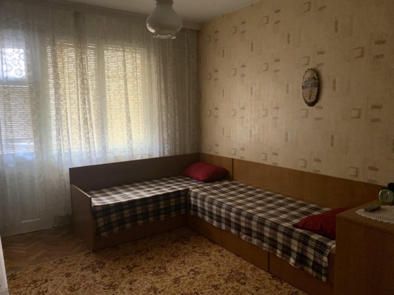 Til leie  2 soverom Pleven , Sjirok tsentar , 112 kvm | 74636948 - bilde [3]