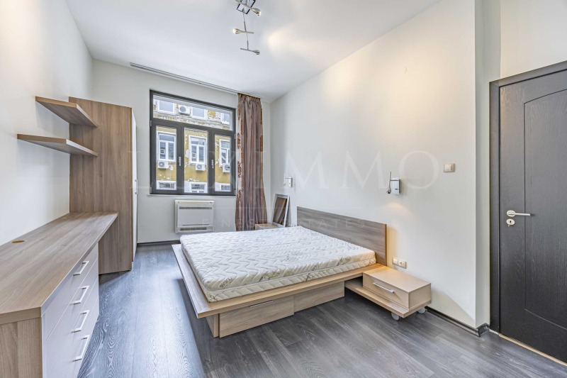 Дава под наем 3-СТАЕН, гр. София, Център, снимка 12 - Апартаменти - 53506033