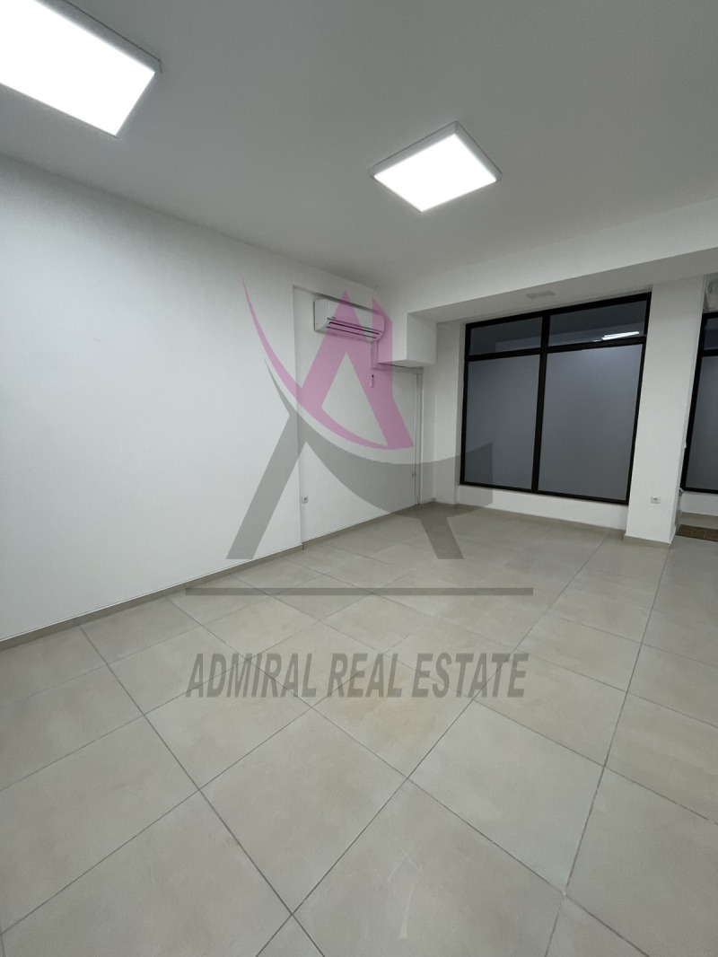 Дава под наем МАГАЗИН, гр. Варна, Левски 1, снимка 7 - Магазини - 53370580