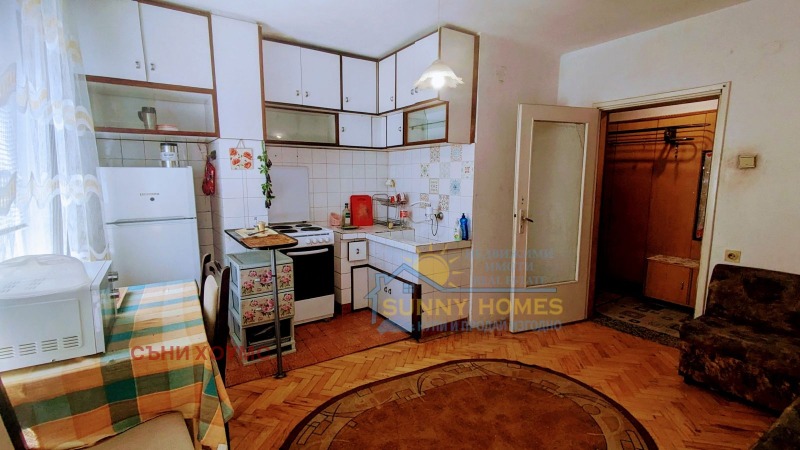 For Rent  2 bedroom Veliko Tarnovo , Kolyu Ficheto , 80 sq.m | 70597035