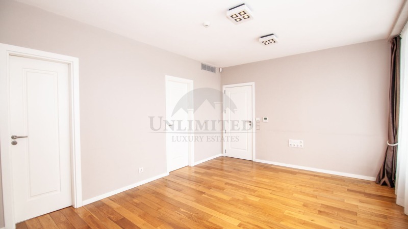 A louer  3+ chambres Sofia , Tsentar , 450 m² | 87307824 - image [7]