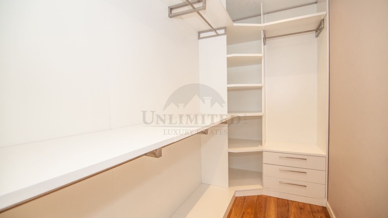 Para alugar  Mais de 3 quartos Sofia , Centar , 450 m² | 87307824 - imagem [10]