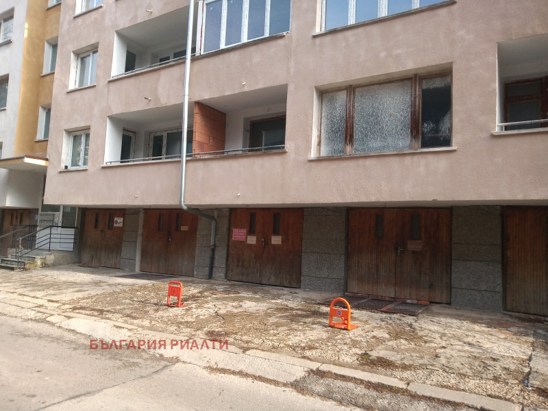 Kiralık  Garaj Sofia , Ivan Vazov , 20 metrekare | 77429935