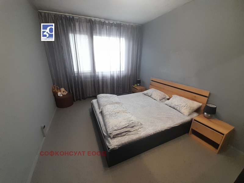 Дава под наем 3-СТАЕН, гр. София, Слатина