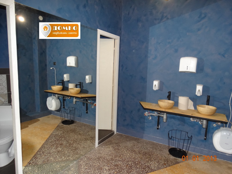 De inchiriat  Bar; Cafenea Pazardjic , Idealen țentâr , 260 mp | 60685071