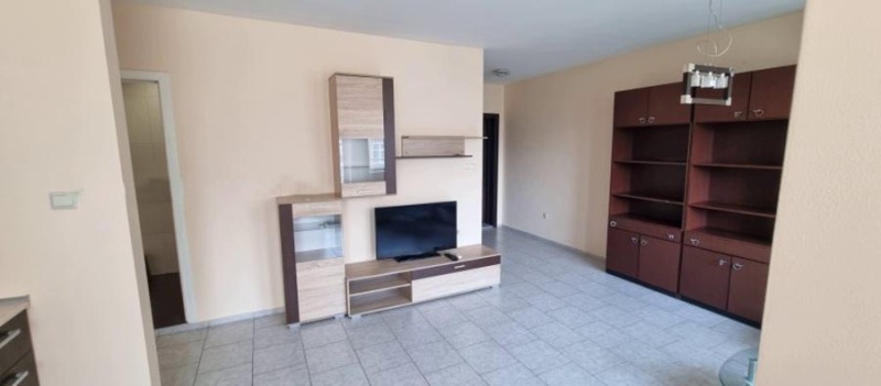 De inchiriat  1 dormitor Sofia , Țentâr , 70 mp | 88325032 - imagine [8]