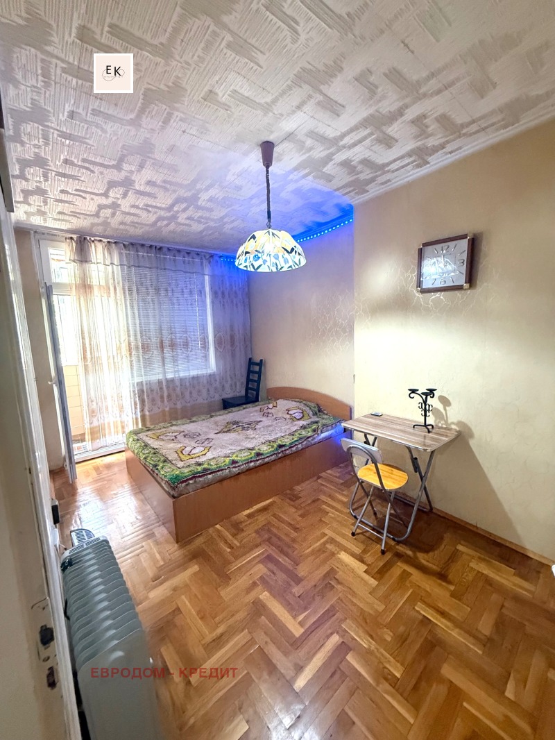 Vuokrattavana  1 makuuhuone Stara Zagora , Tsentar , 60 neliömetriä | 27171180 - kuva [8]