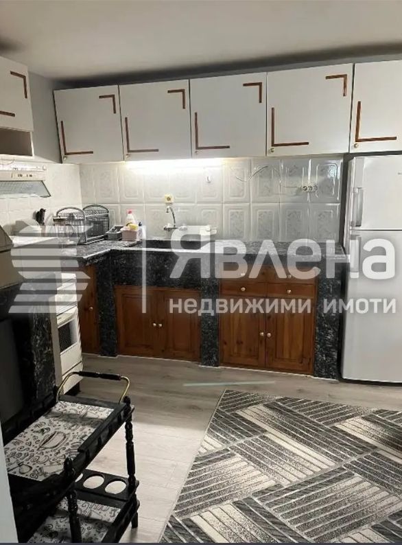 Дава под наем 3-СТАЕН, гр. Благоевград, Широк център, снимка 2 - Апартаменти - 52483868