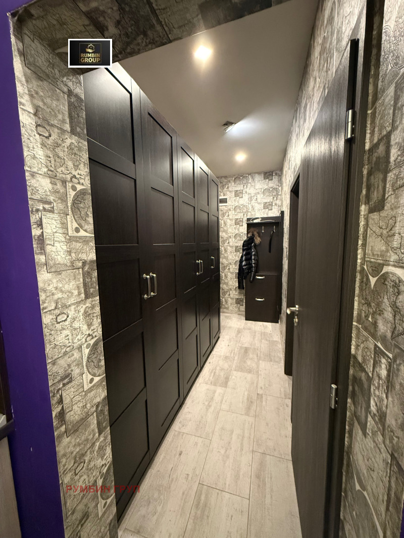 Дава под наем 4-СТАЕН, гр. София, Център, снимка 2 - Апартаменти - 52394488