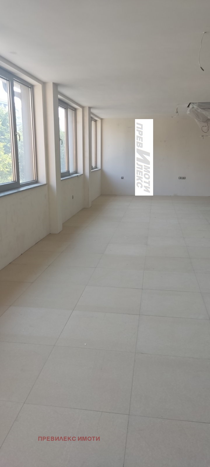 Da affittare  Ufficio Plovdiv , Vastanicheski , 221 mq | 82987619 - Immagine [2]