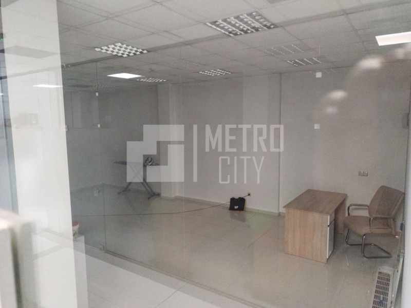 Kiadó  Hivatal Sofia , Mladost 3 , 69 négyzetméter | 59672666 - kép [4]